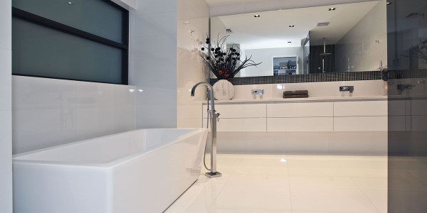 Bathroom - Mount Waverley Residential Builders