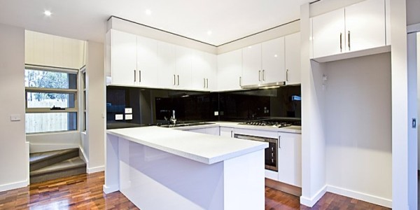 Kitchen - Mount Waverley Residential Builders